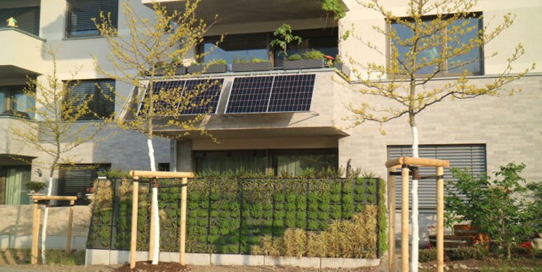 balcon con fotovoltaica