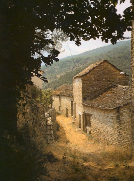 Boltaña en Huesca, un pueblo silencioso cerca de aínsa