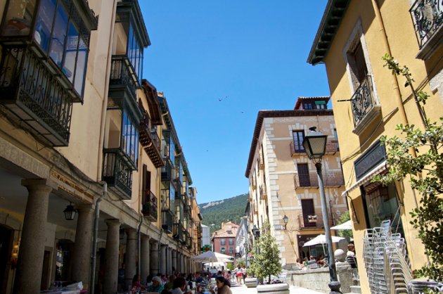 San Lorenzo del Escorial, un pueblo a los pies del monte Abantos. Más que un monasterio    