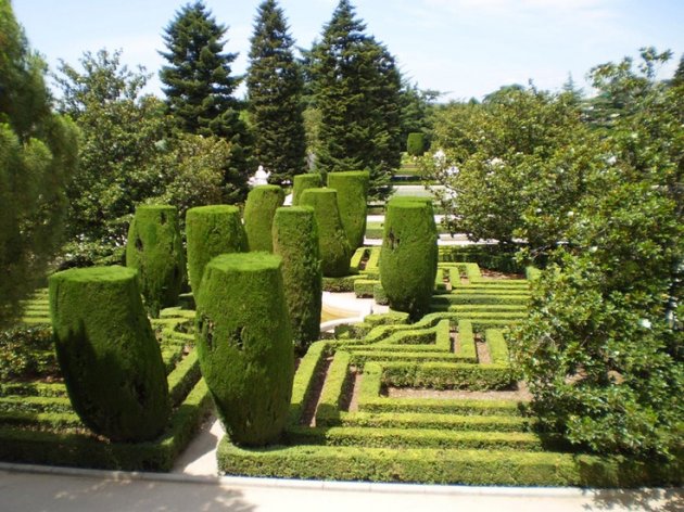 Los jardines Sabatini del palacio Real de Madrid 