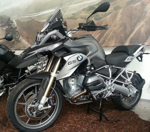 El nuevo modelo de moto de campo ciudad de BMW, una rutera con más de 30años de historia  