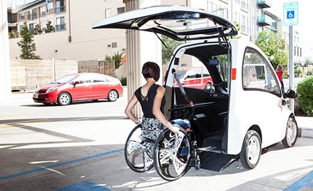 El kenguru, un vehículo eléctrico especialmente adaptado para personas en silla de ruedas 