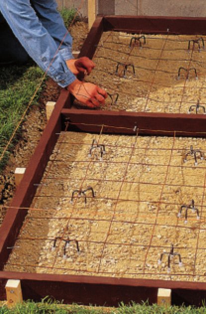 Cómo hacer un solado de terrazo in situ. cómo realizar el encofrado o cajeado de madera para el solado  