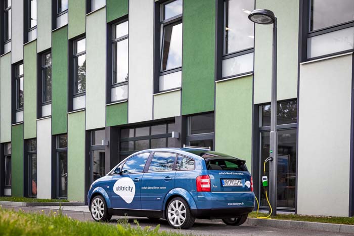 Ponen en marcha en Berlín un proyecto para transformar las farolas de alumbrado en puntos de recarga para coches eléctricos 