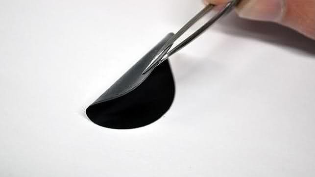 El grafeno es un material cuyas características podrían hacer que sustituyese al acero 