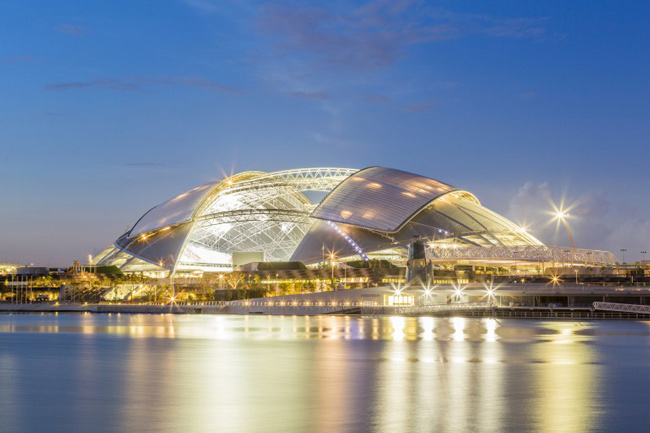 La cubrición con cúpula más grande está en Singapur 
