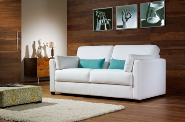 El sofá-cama. Una solución muy interesante para convertir una habitación de estar en un dormitorio