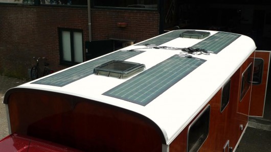 Los paneles solares llegan a las autocaravanas  