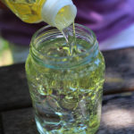 Mezclar agua jabon y aceite