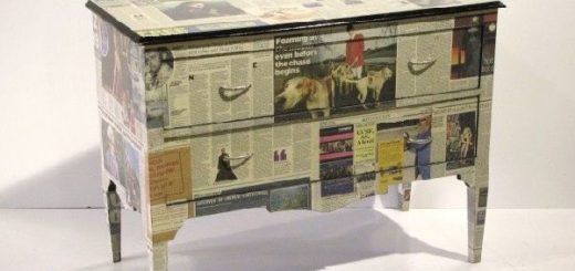Mueble forrado con papel de periodico
